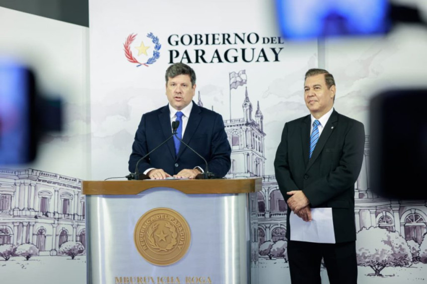 Con ambiciosas promesas a cumplir, asume Jacinto Santa María como titular de la Senatur